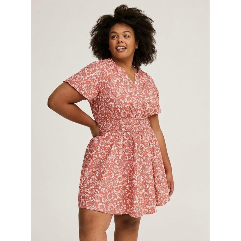 Torrid Pink Floral Mini Skater Dress Size 2 2X 100% Cotton‎ Short Sleeve Pockets